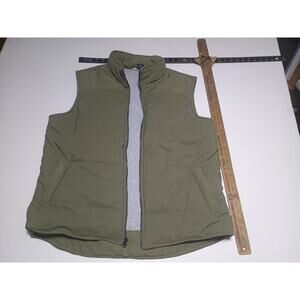 George Men's Green Puffer Vest - Size L - Great Condition!